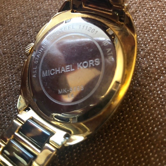 Michael Kors Tribeca Tortoise Brown Dial Watch - Picture 8 of 10